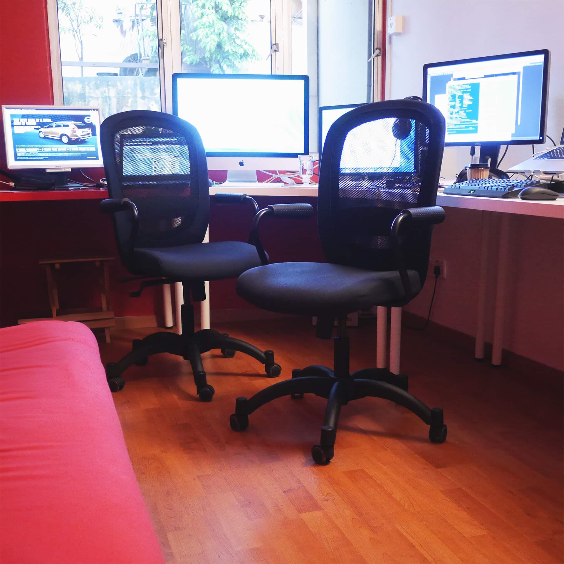 DOX's first office
